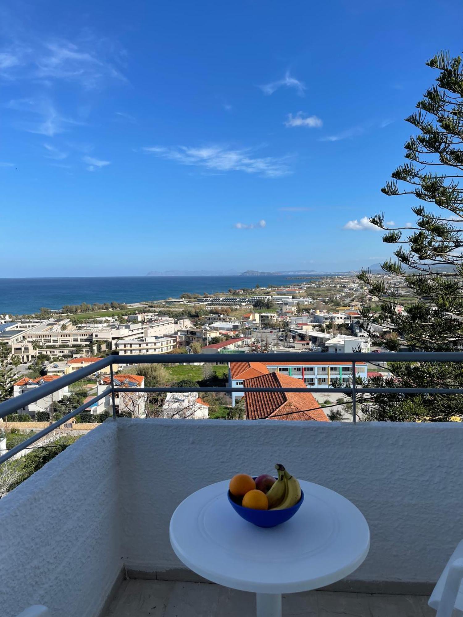 Aeolos Apartments Kolymbari Buitenkant foto
