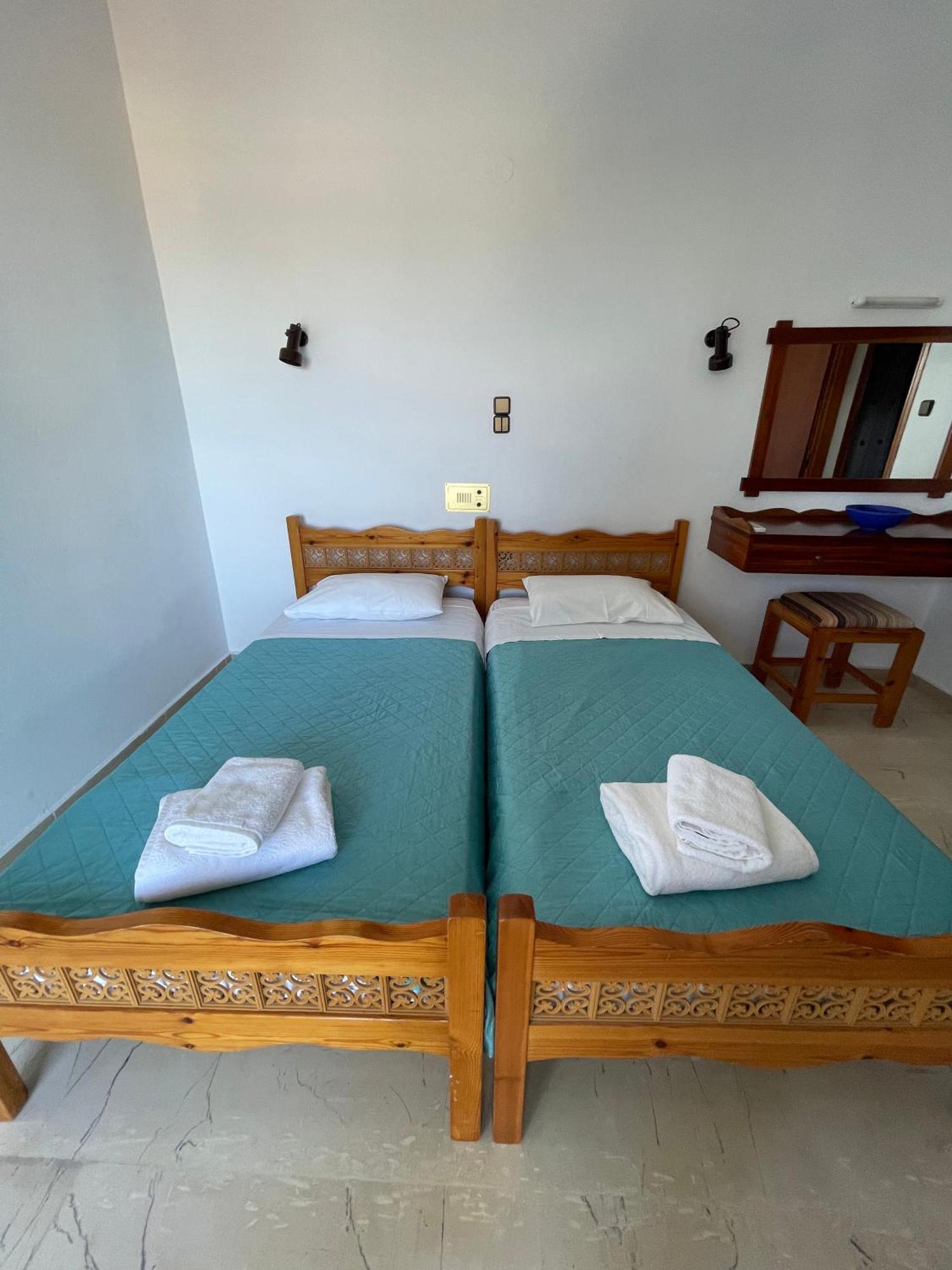 Aeolos Apartments Kolymbari Buitenkant foto