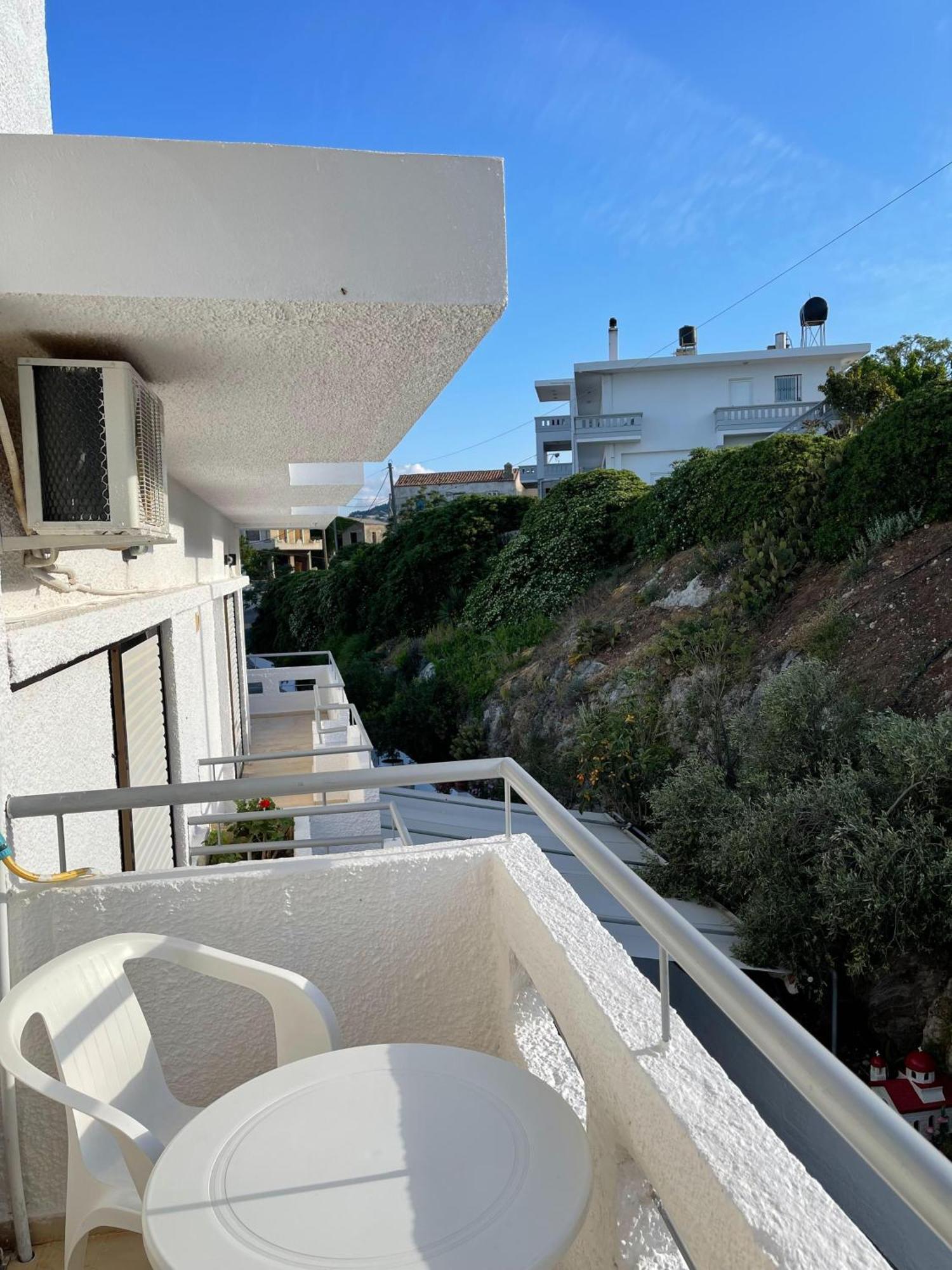 Aeolos Apartments Kolymbari Buitenkant foto