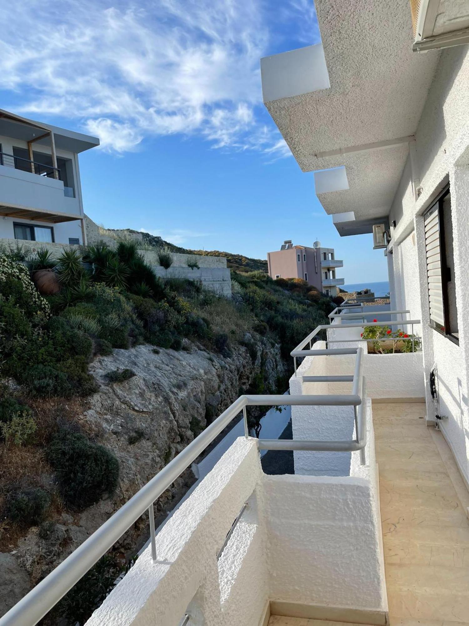 Aeolos Apartments Kolymbari Buitenkant foto