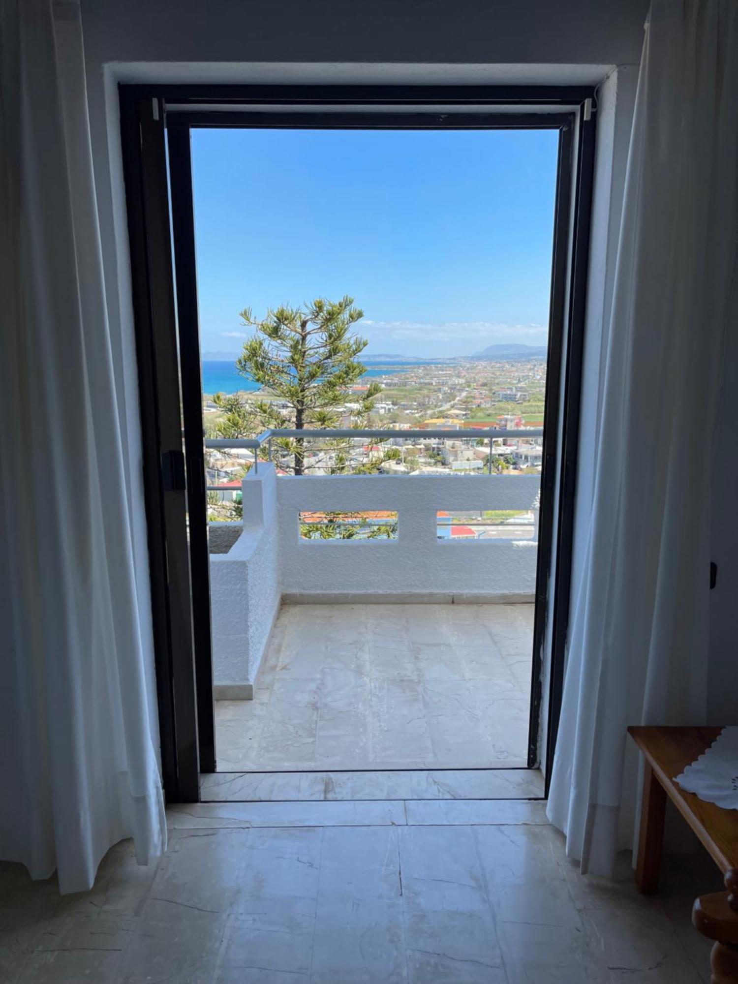 Aeolos Apartments Kolymbari Buitenkant foto