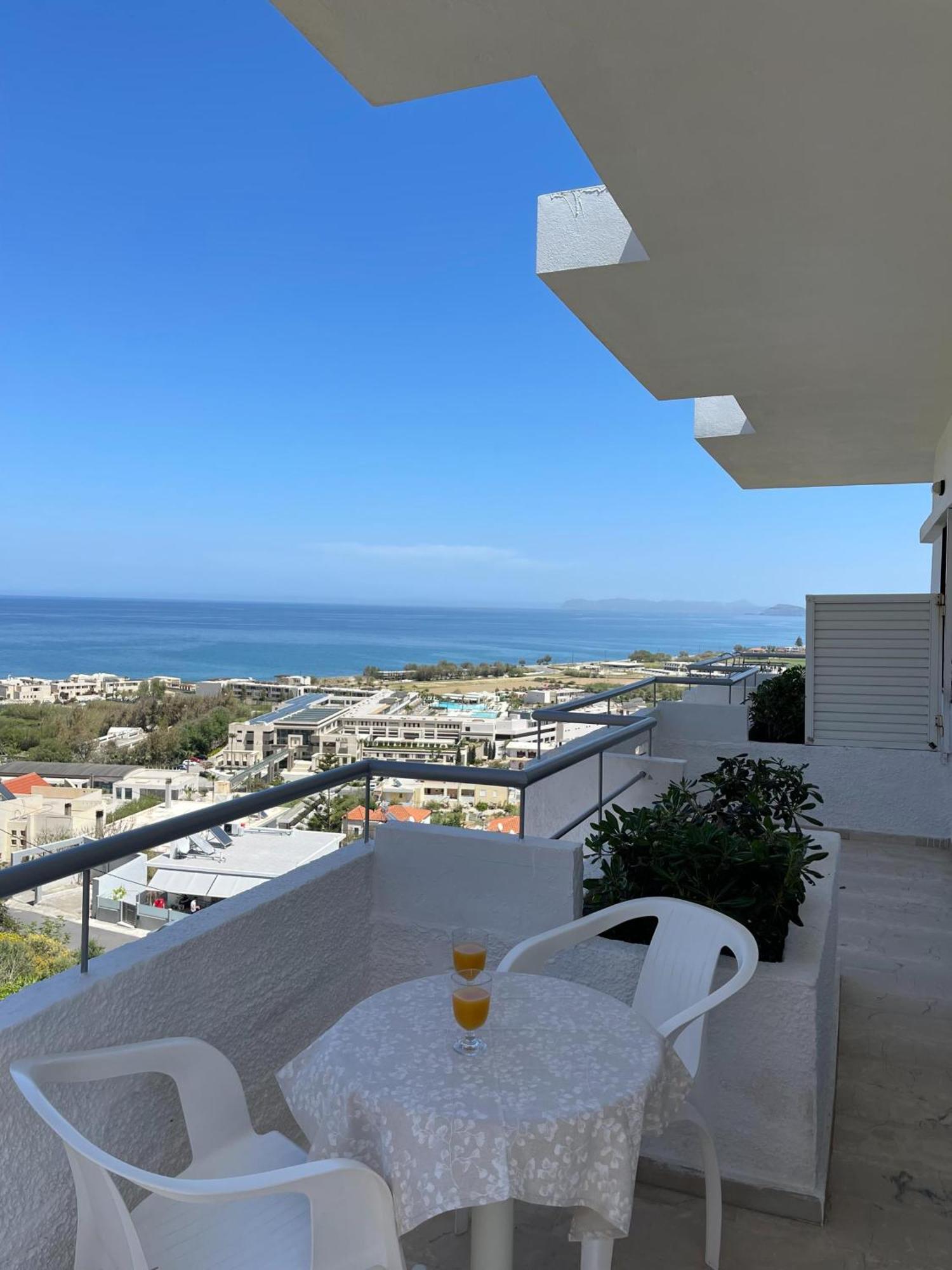 Aeolos Apartments Kolymbari Buitenkant foto
