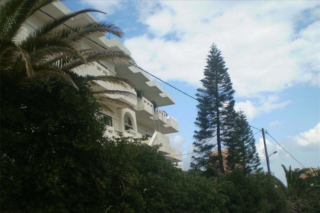 Aeolos Apartments Kolymbari Buitenkant foto