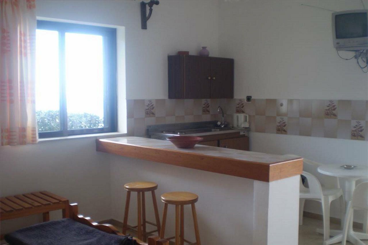 Aeolos Apartments Kolymbari Buitenkant foto