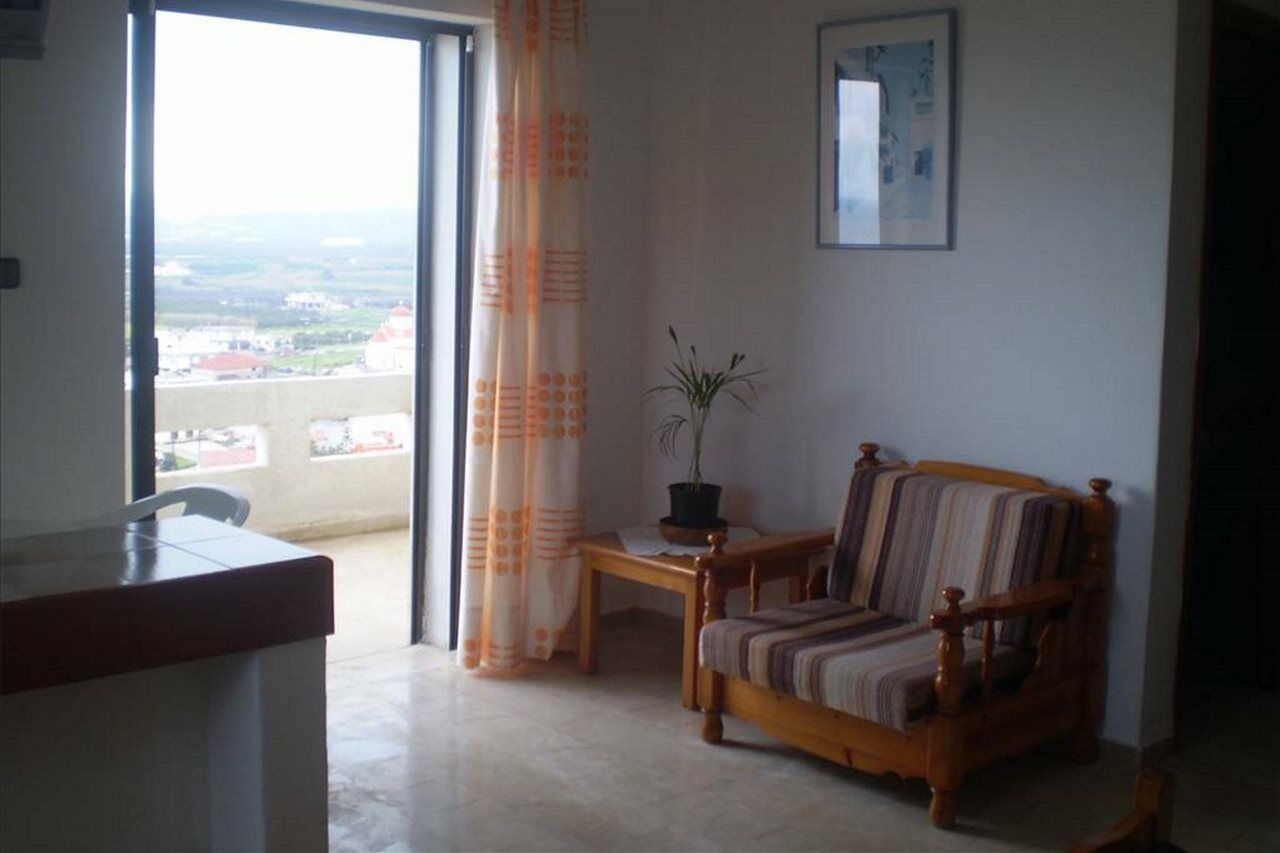 Aeolos Apartments Kolymbari Buitenkant foto